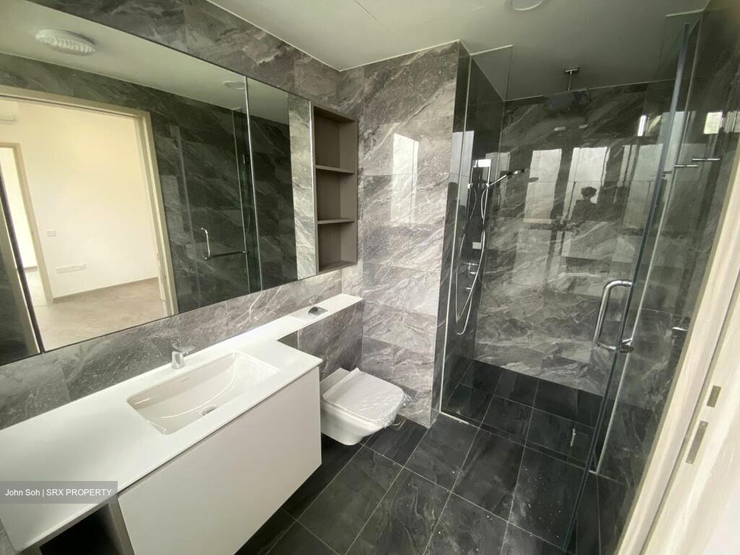Sengkang Grand Residences (D19), Apartment #522248901